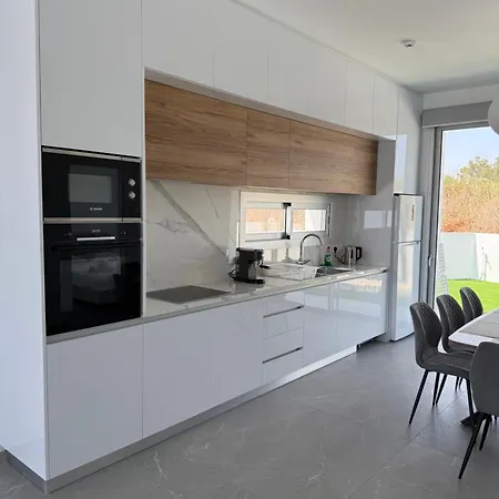 Theo Luxury Napa * איה נאפה