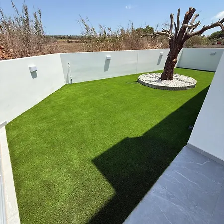 Theo Luxury Napa איה נאפה