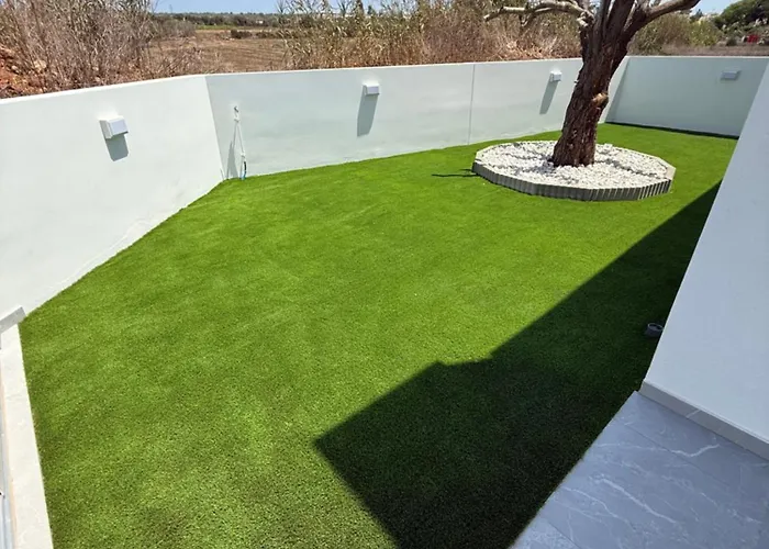 Theo Luxury Napa アヤナパ